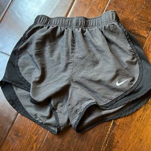 Nike heathered grey and black atheltic shorts!